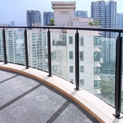 Matt Finish Edelstahl Glasdeck Geländer Mast-Säule für Balkon-Systeme