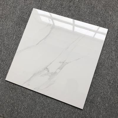 Wasserabsorption 0,5% 60x60cm Goldene Calacatta Porzellan verglaste weiße Wandfliesen