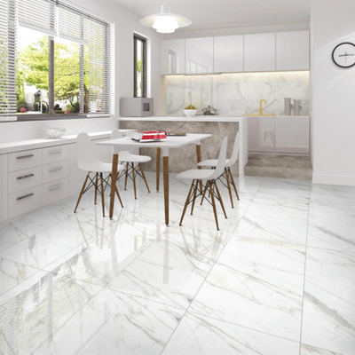 Lobby-Bodenfliesen Moderne Art 600x600 Poliertes Porzellan Calacatta Marmorfliesen